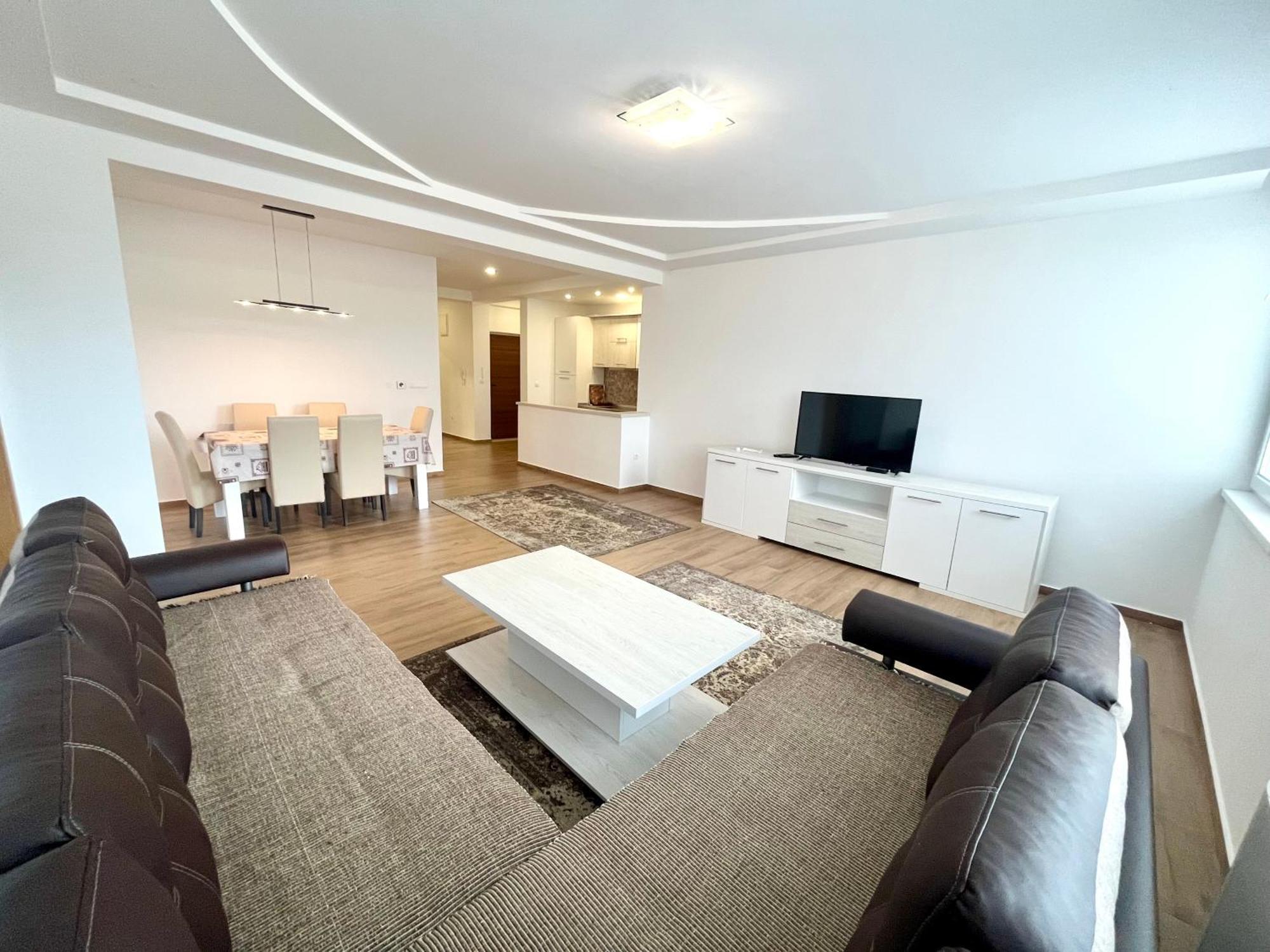 Urban Family Apartment